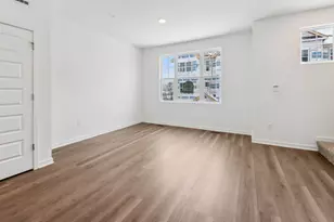 559 Yosemite Wy, Mundelein, IL 60060 - Photo 5