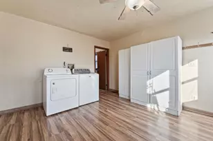 109 E Cherokee Ave, Shabbona, IL 60550 - Photo 11