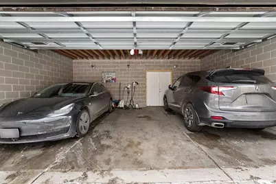 1448 W Erie Street #2, Chicago, IL 60642 - Photo 17