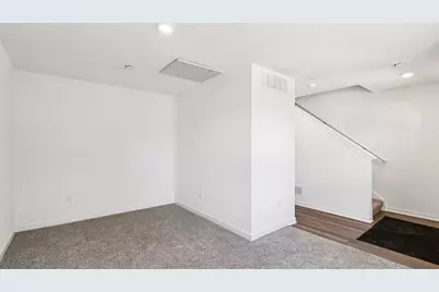 551 Yosemite Way, Mundelein, IL 60060 - Photo 3