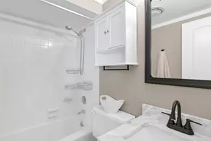 103 Fir St, Lake in the Hills, IL 60156 - Photo 25