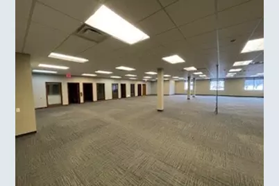 121 W Lincoln Highway, Dekalb, IL 60115 - Photo 13