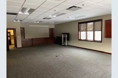 121 W Lincoln Highway, Dekalb, IL 60115 - Photo 3