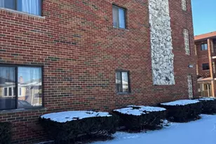 6323 W 64th Pl, Chicago, IL 60638 - Photo 1