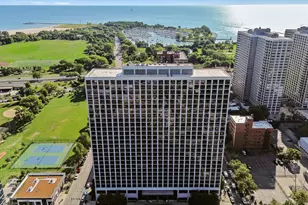 4343 N Clarendon Ave, Chicago, IL 60613 - Photo 1