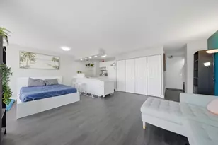 4343 N Clarendon Ave, Chicago, IL 60613 - Photo 5