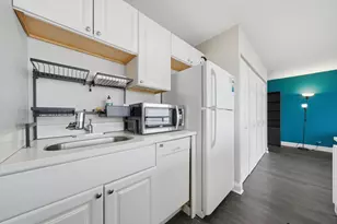 4343 N Clarendon Ave, Chicago, IL 60613 - Photo 7