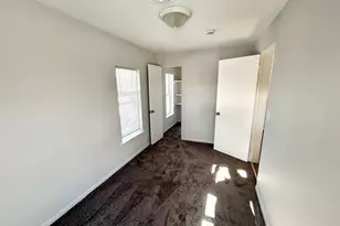 219 Osage St, Wauconda, IL 60084 - Photo 11