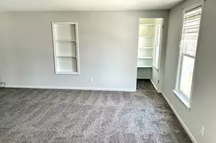 219 Osage St, Wauconda, IL 60084 - Photo 3