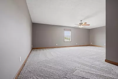 1101 N Pine Street, El Paso, IL 61738 - Photo 33