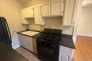 18 E Northwest Hwy, Arlington Heights, IL 60004 - Photo 9