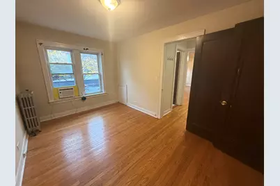 18 E Northwest Highway #3, Arlington Heights, IL 60004 - Photo 3