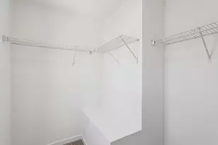 555 Yosemite Wy, Mundelein, IL 60060 - Photo 15