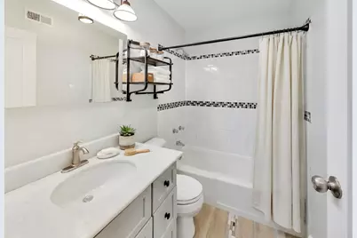 5415 N Sheridan Road #3203, Chicago, IL 60640 - Photo 9