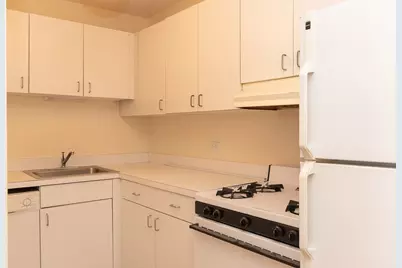 622 W Wellington Avenue #12, Chicago, IL 60657 - Photo 3