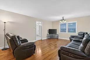 495 8th St, Chicago Heights, IL 60411 - Photo 3
