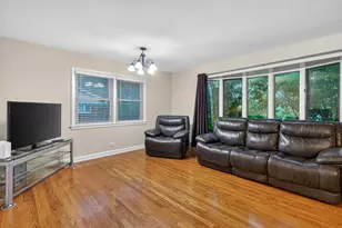 495 8th St, Chicago Heights, IL 60411 - Photo 7