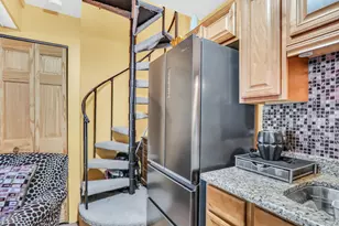 32 Montego Colony, Fox Lake, IL 60020 - Photo 7