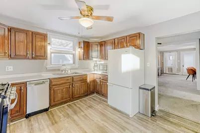 414 S State Street, Hampshire, IL 60140 - Photo 3