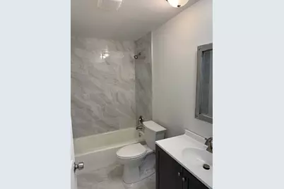 10320 Mansfield Avenue, Oak Lawn, IL 60453 - Photo 9