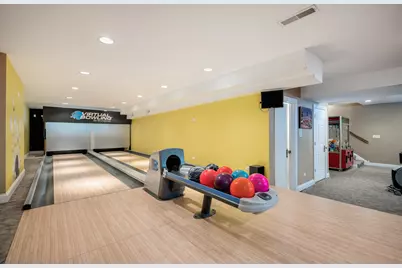 2851 W Rascher Avenue, Chicago, IL 60625 - Photo 51