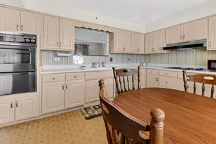 1161 E 171st Ct, South Holland, IL 60473 - Photo 13