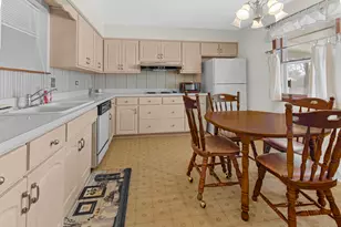 1161 E 171st Ct, South Holland, IL 60473 - Photo 11