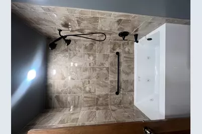 1300 Wolff Avenue, Elgin, IL 60123 - Photo 11