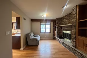 1300 Wolff Ave, Elgin, IL 60123 - Photo 5