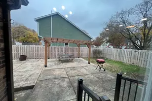 1300 Wolff Ave, Elgin, IL 60123 - Photo 31