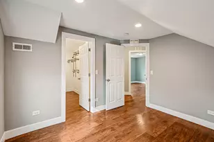 8608 Lavergne Ave, Burbank, IL 60459 - Photo 17