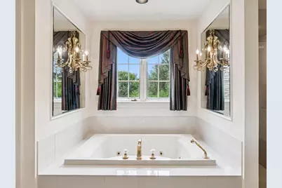 1719 Midwest Club Parkway, Oak Brook, IL 60523 - Photo 33