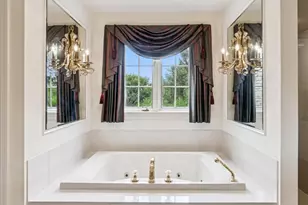 1719 Midwest Club Pkwy, Oak Brook, IL 60523 - Photo 33