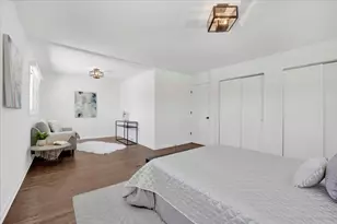 1632 Village Green Ct, Deerfield, IL 60015 - Photo 27