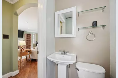 8646 Harms Road, Skokie, IL 60077 - Photo 7