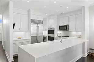 333 N Canal St, Chicago, IL 60606 - Photo 5