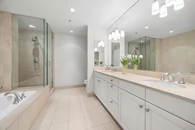 333 N Canal Street #3604, Chicago, IL 60606 - Photo 17