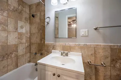 1140 N La Salle Drive #711, Chicago, IL 60610 - Photo 11