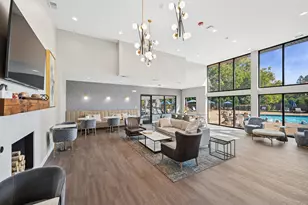 2000 Chestnut Ave, Glenview, IL 60025 - Photo 25