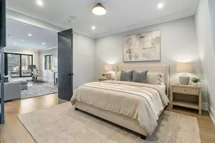 2044 N Fremont St, Chicago, IL 60614 - Photo 19