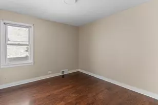 5345 N Neva Ave, Chicago, IL 60656 - Photo 11