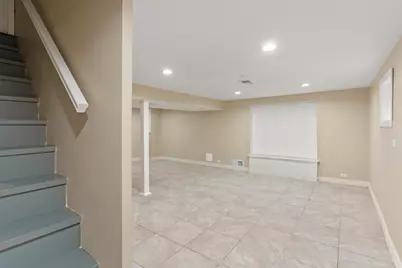 5345 N Neva Avenue, Chicago, IL 60656 - Photo 27