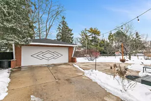 925 S Chestnut Ave, Arlington Heights, IL 60005 - Photo 19