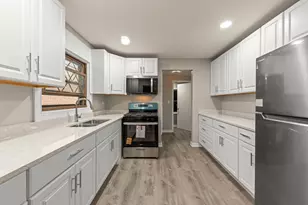 5817 W 64th St, Chicago, IL 60638 - Photo 3