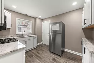 5817 W 64th St, Chicago, IL 60638 - Photo 15