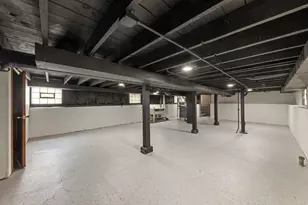 5817 W 64th St, Chicago, IL 60638 - Photo 11