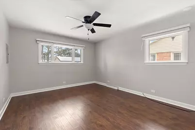 9808 S 51st Avenue, Oak Lawn, IL 60453 - Photo 13