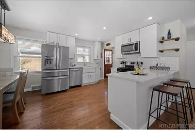 517 S Ardmore Avenue, Villa Park, IL 60181 - Photo 5