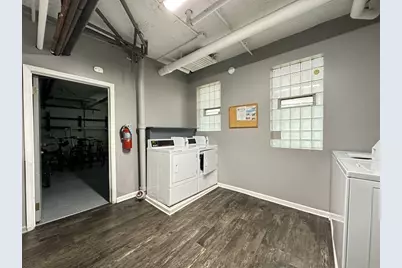 5516 N Kenmore Avenue #300, Chicago, IL 60640 - Photo 19