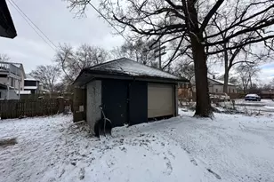 407 Grover St, Joliet, IL 60433 - Photo 29